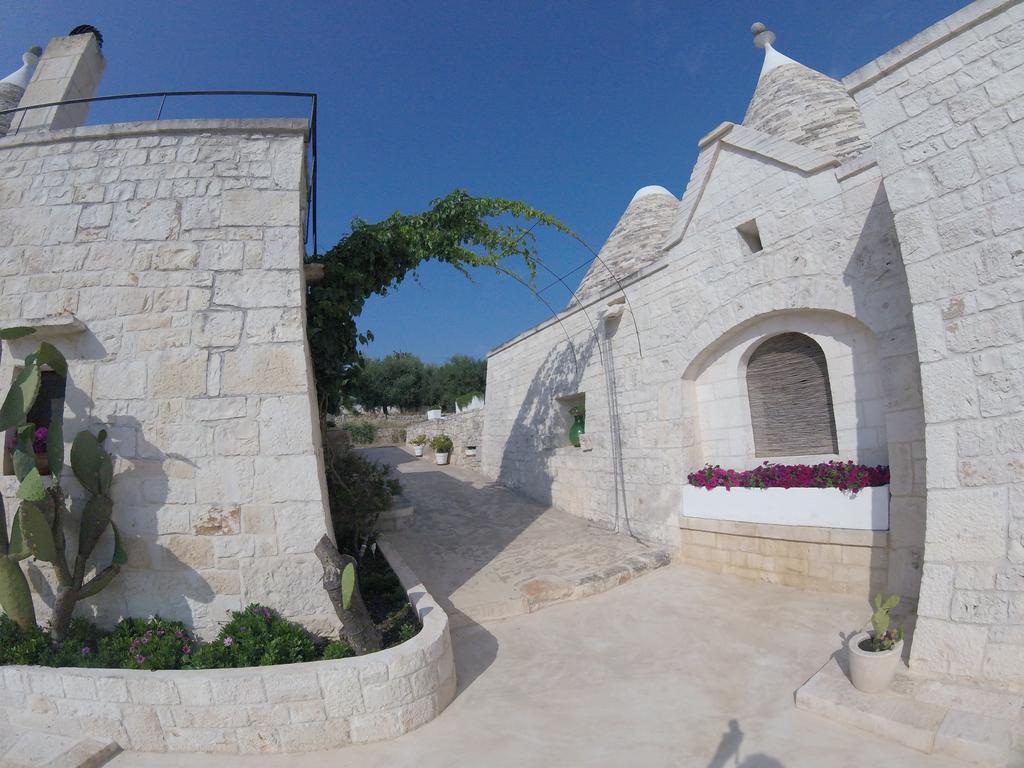 B&B Via Dei Trulli Cisternino Exterior foto