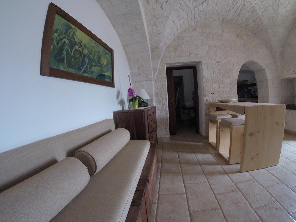 B&B Via Dei Trulli Cisternino Exterior foto